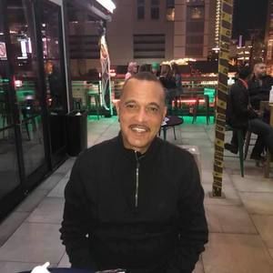 Meet your Posher, Isadore